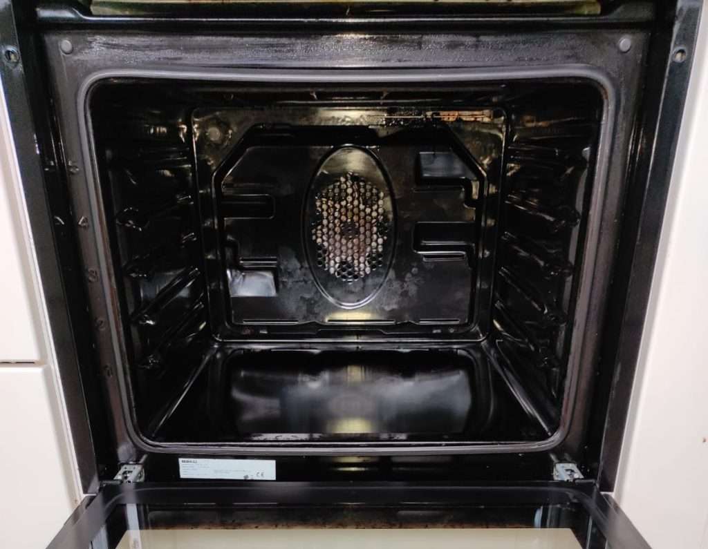 DO YOU NEED PROFESSIONAL OVEN CLEANING SERVICES?
